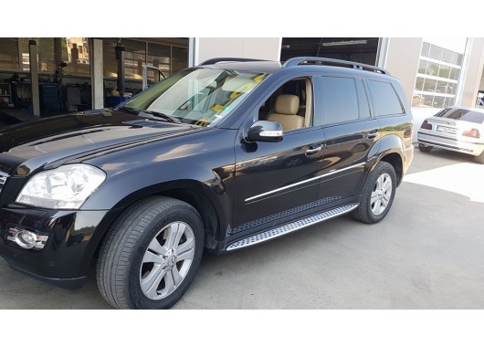 Степенки за Mercedes Benz GL X164 (2006-2013)