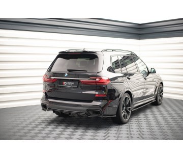 Добавка за задна броня Maxton design за BMW X7 G07 (2019-2022)