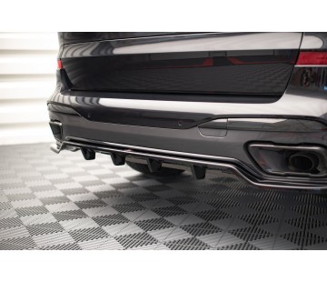 Добавка за задна броня Maxton design за BMW X7 G07 (2019-2022)
