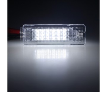 LED плафон в багажника за VW