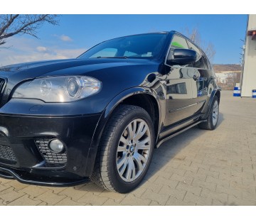 Добавки за прагове Maxton design за BMW X5 E70 (2010-2013)