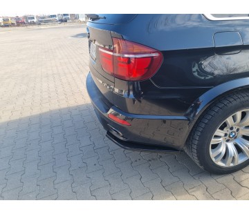 Добавки за задна броня Maxton design за BMW X5 E70 (2010-2013)